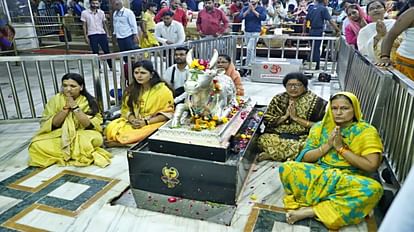 BJP National Secretary Pankaja Munde reached Mahakal's court from Maharashtra